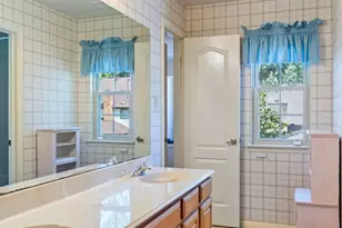 6626 Gentle Bend Dr, Houston, TX 77069 - Photo 37