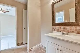 9503 Bent Spur Ln, Houston, TX 77064 - Photo 23