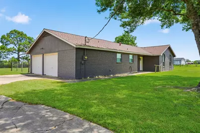 2707 Straznicky Road, Beasley, TX 77417 - Photo 3