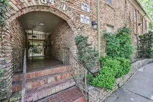 6401 Skyline Dr, Houston, TX 77057 - Photo 3