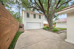 4606 Staunton St, Houston, TX 77027 - Photo 39