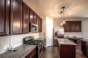 2802 Silhouette Bay Dr, Pearland, TX 77584 - Photo 13