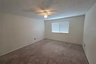 2114 Greenbriar Colony Dr, Houston, TX 77032 - Photo 11