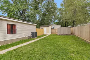 12969 Aspen Way, Willis, TX 77318 - Photo 19