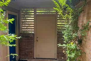 9610 Bob White Dr, Houston, TX 77096 - Photo 5