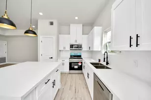 7815 Joy St, Houston, TX 77028 - Photo 5