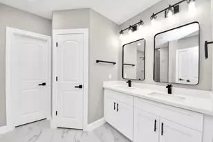 7815 Joy St, Houston, TX 77028 - Photo 21