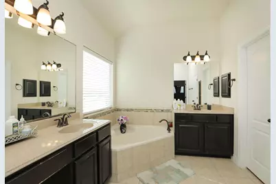 23310 Parkway Lakes Lane N, Richmond, TX 77407 - Photo 21