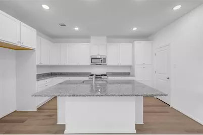 29406 Suncreek Ranch Court, Waller, TX 77484 - Photo 9