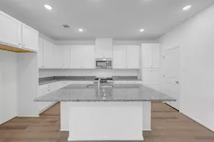29406 Suncreek Rnch Ct, Waller, TX 77484 - Photo 9