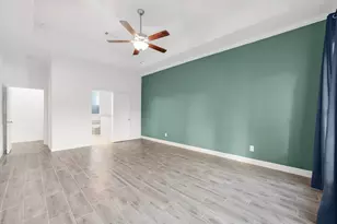 359 Skyline Ridge Dr, Conroe, TX 77318 - Photo 19
