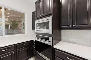 359 Skyline Ridge Dr, Conroe, TX 77318 - Photo 27
