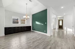 359 Skyline Ridge Dr, Conroe, TX 77318 - Photo 9