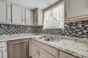 15122 Cedar Ridge Dr, Houston, TX 77082 - Photo 15