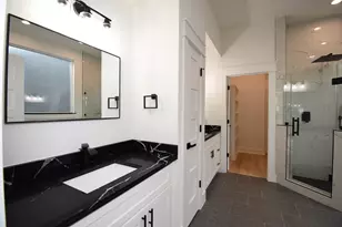 5615 Val Verde St, Houston, TX 77057 - Photo 31