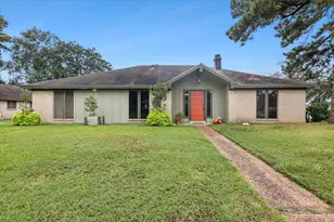 1195 Chatwood Dr, Beaumont, TX 77706 - Photo 1