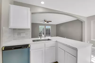 13744 Bighorn Trail, Willis, TX 77378 - Photo 9