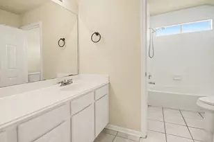 3406 Waterwind Ct, Friendswood, TX 77546 - Photo 21