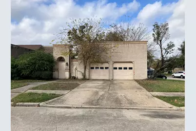 7415 Fountaincrest Drive, Houston, TX 77041 - Photo 1