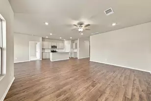 1911 Starlight St, Angleton, TX 77515 - Photo 13