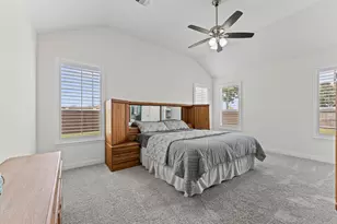 13950 Ginger Rose Ct, Pearland, TX 77584 - Photo 15