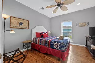 18607 Warrior Rd, Galveston, TX 77554 - Photo 23