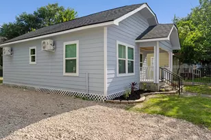 7928 Elvera St, Houston, TX 77012 - Photo 21
