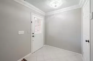 23 E Stony Bridge Cir, The Woodlands, TX 77381 - Photo 5