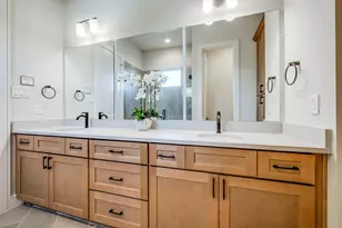 6522 Old Olive Tree Dr, Houston, TX 77091 - Photo 27