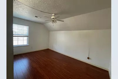 13130 Kingsmill Drive, Sugar Land, TX 77478 - Photo 9