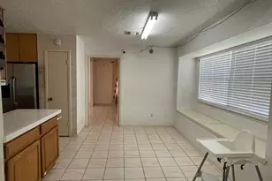 13130 Kingsmill Dr, Sugar Land, TX 77478 - Photo 5