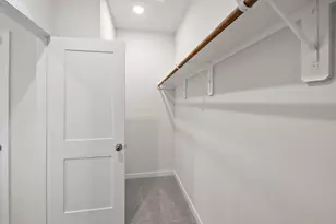 12018 Curlin Dr, Willis, TX 77318 - Photo 13