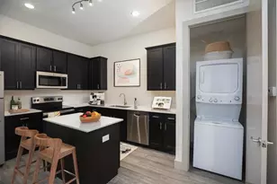 4509 Mt Vernon St, Houston, TX 77006 - Photo 5