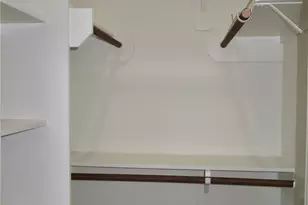 421 S Nugent St, La Porte, TX 77571 - Photo 17