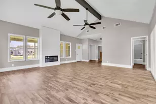 5010 Wilson St, Groves, TX 77619 - Photo 17