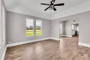 5010 Wilson St, Groves, TX 77619 - Photo 9