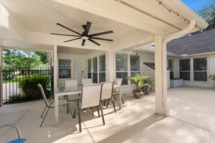 13303 Barbstone Dr, Houston, TX 77044 - Photo 37