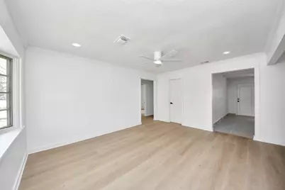 3726 Las Palmas Street, Houston, TX 77027 - Photo 5