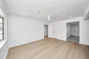 3726 Las Palmas St, Houston, TX 77027 - Photo 5