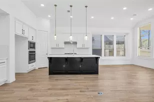 256 Sky Top Dr, Montgomery, TX 77316 - Photo 13