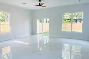 7203 Weyburn St, Houston, TX 77028 - Photo 15