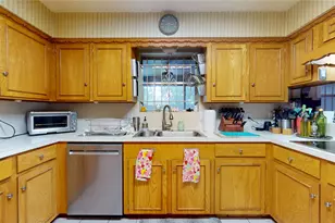 2322 Carleen Rd, Houston, TX 77018 - Photo 15