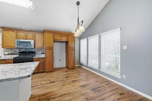 15611 Meadow Village Dr, Houston, TX 77095 - Photo 15