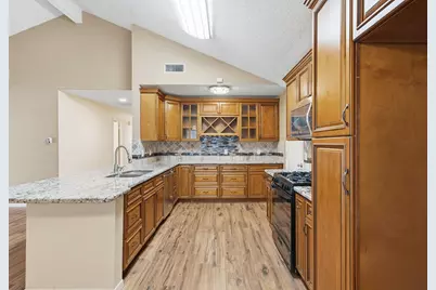 15611 Meadow Village Drive, Houston, TX 77095 - Photo 19