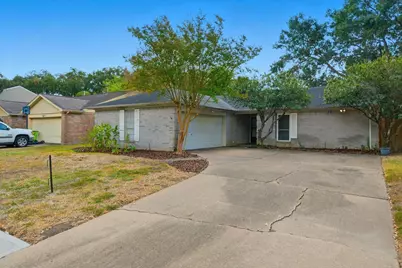 15611 Meadow Village Drive, Houston, TX 77095 - Photo 3