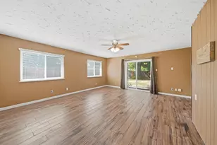 15611 Meadow Village Dr, Houston, TX 77095 - Photo 9