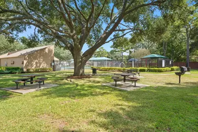 15611 Meadow Village Drive, Houston, TX 77095 - Photo 37