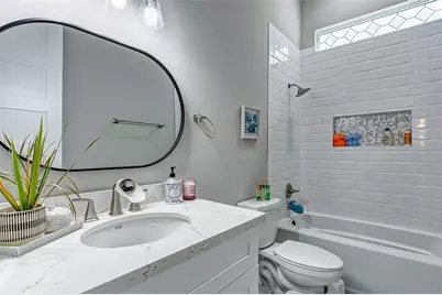 2008 Common Street, Houston, TX 77009 - Photo 25