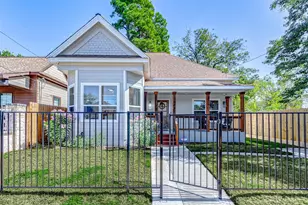 2008 Common St, Houston, TX 77009 - Photo 3