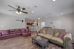 1122 Detroit St, College Station, TX 77840 - Photo 9